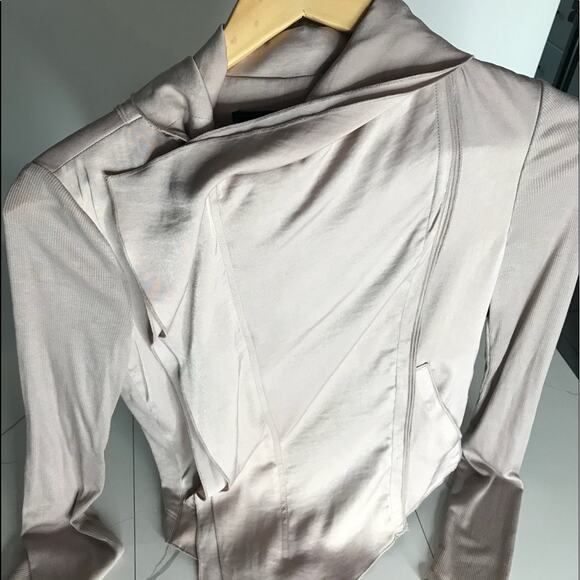 BCBG MAXAZRIA top - Picture 4 of 8
